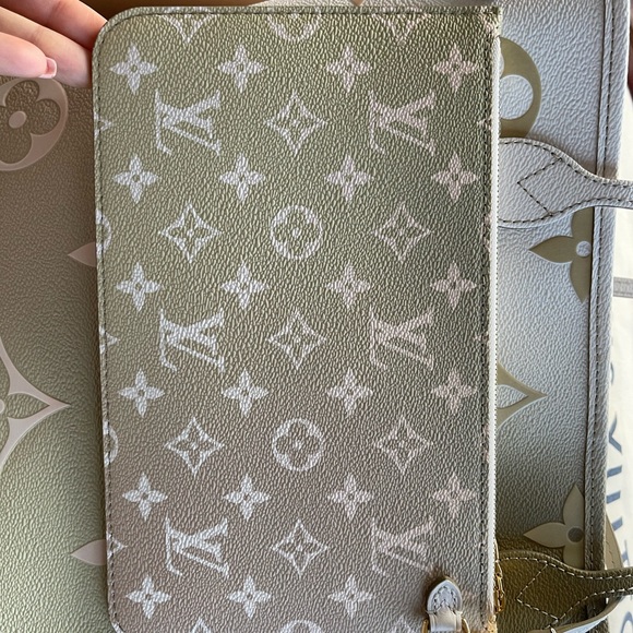 M59859 - NEVERFULL MM sunset khaki - Picture 9 of 10